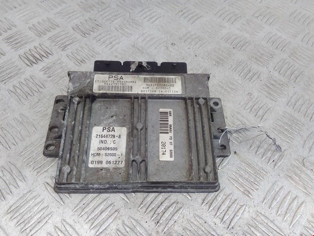 

Блок управления двигателем Citroen Picasso, Picasso