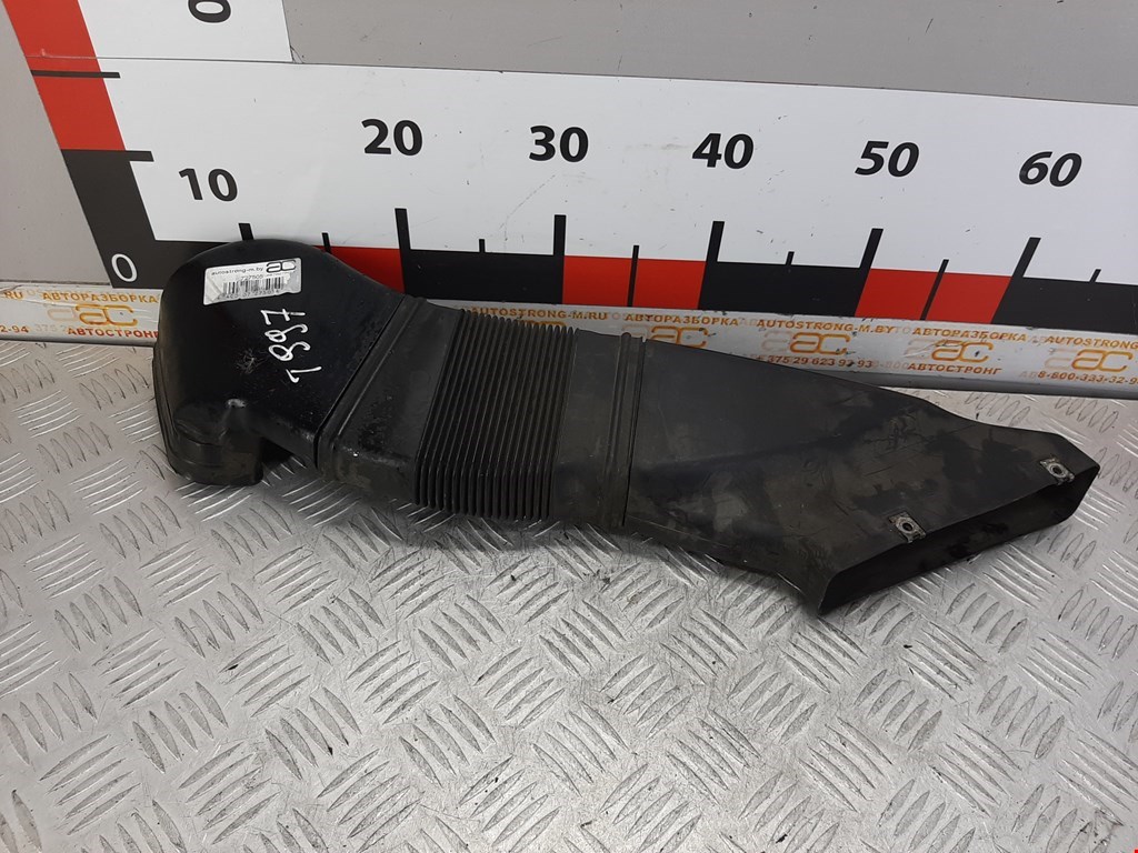

Воздухозаборник (наружный) Audi A4 B5, A4 B5