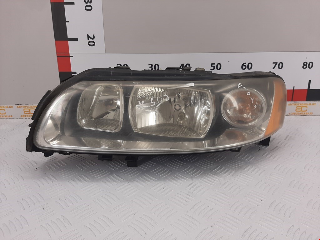 

Фара передняя левая Volvo S60, S60