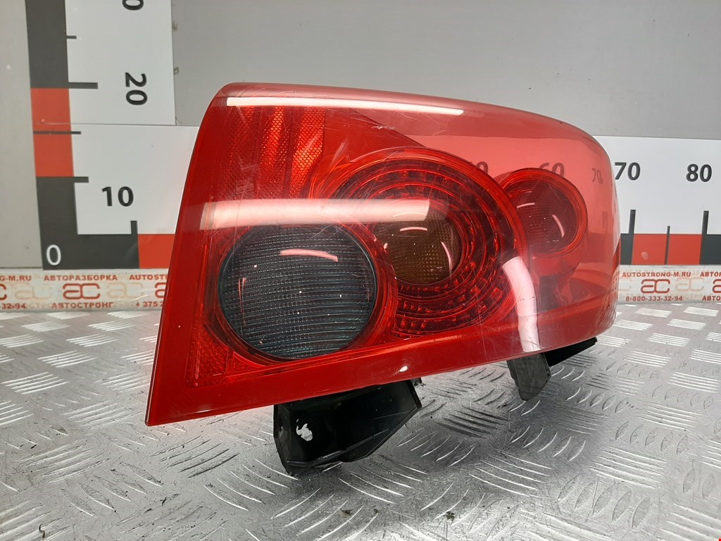 

Фонарь задний левый Nissan Primera P12, Primera P12