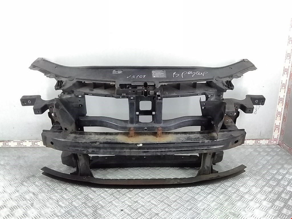 

Панель передняя (телевизор) Volkswagen Passat 6, Passat 6