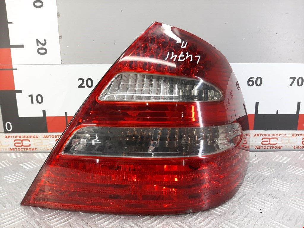 

Фонарь задний правый Mercedes W211 (E Class), W211 (E Class)