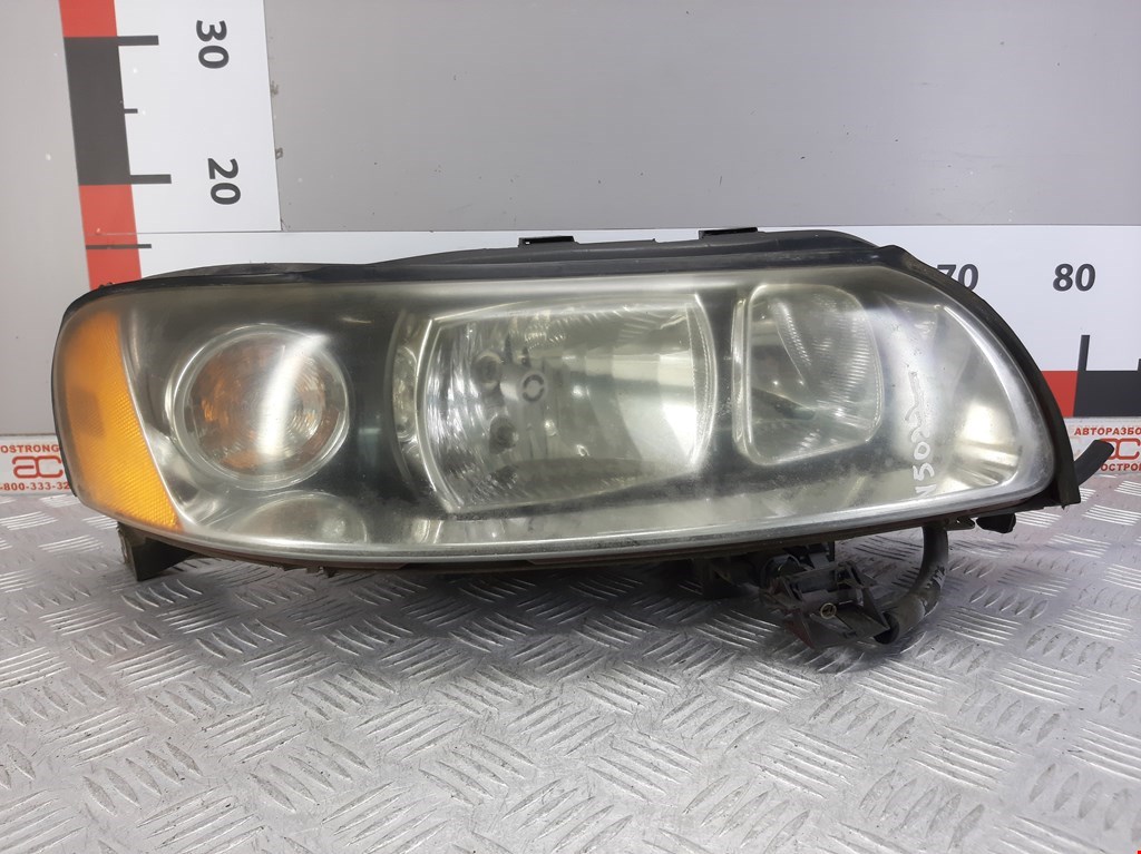 

Фара передняя правая Volvo S60, S60