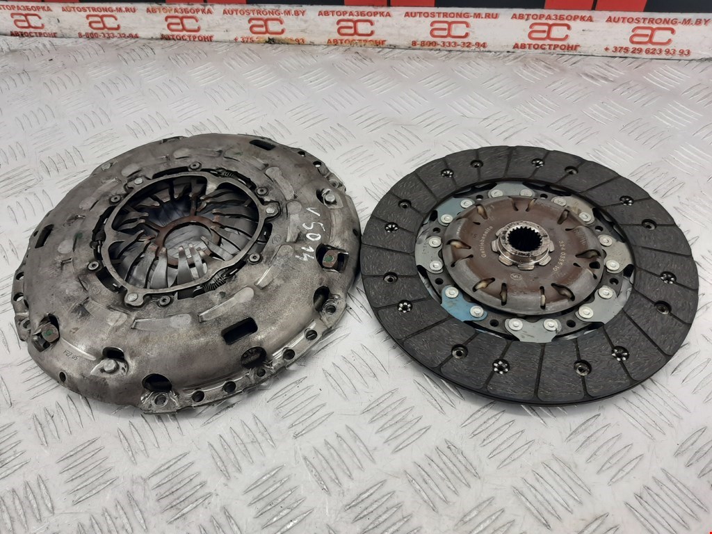 

Сцепление (корзина диск) Volkswagen Jetta (1K5), Jetta (1K5)