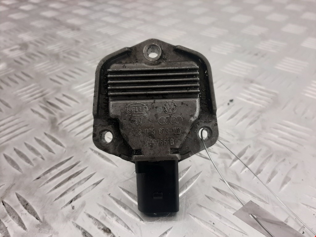 

Датчик уровня масла Volkswagen Passat 5, Passat 5