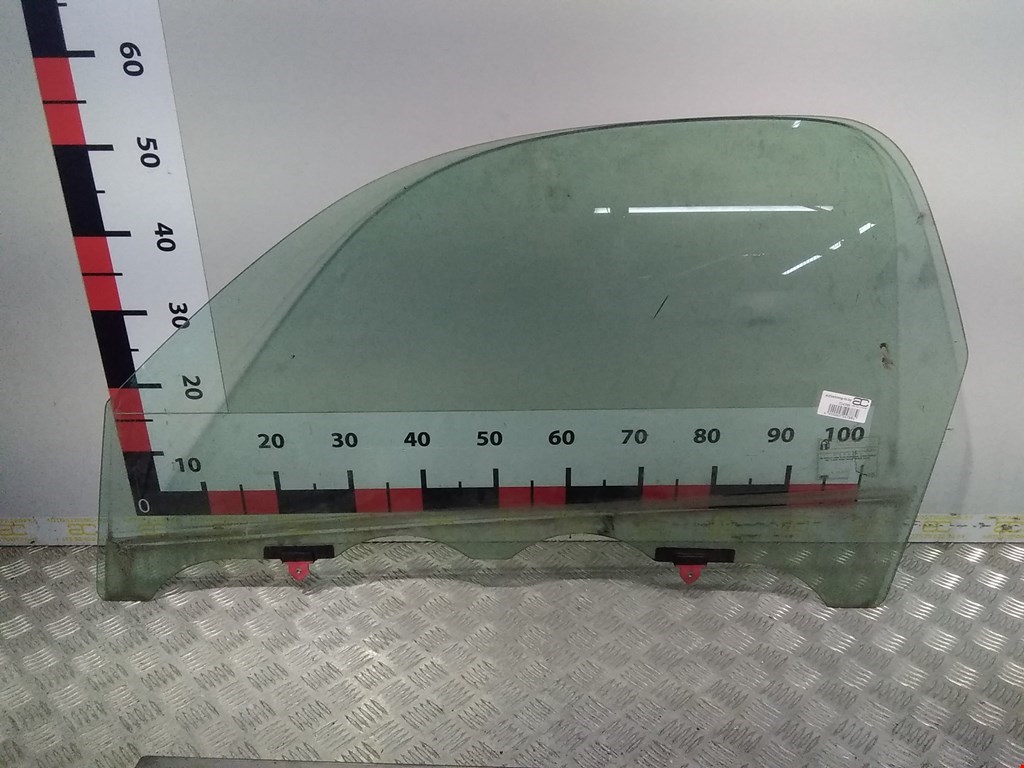 

Стекло боковой двери передней левой Toyota Rav4 2, Rav4 2