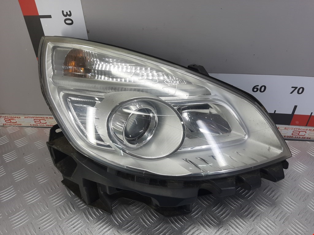

Фара передняя правая Renault Scenic 2, Scenic 2