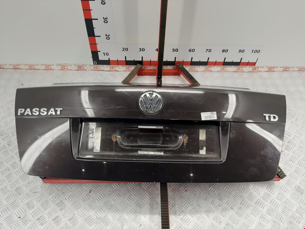 

Крышка (дверь) багажника Volkswagen Passat 5 GP, Passat 5 GP