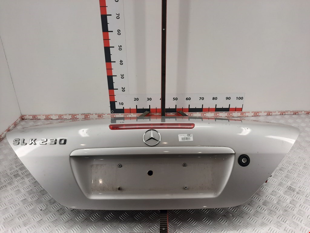 

Крышка (дверь) багажника Mercedes SLK (R170), SLK (R170)