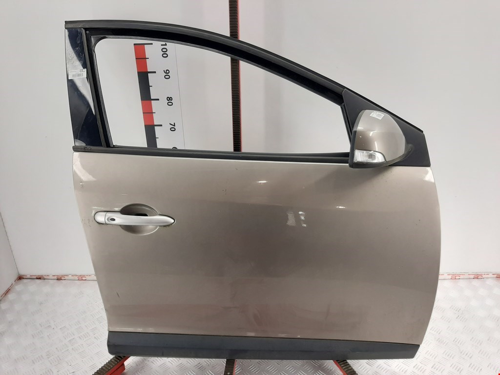 

Дверь передняя правая Renault Megane 3, Megane 3