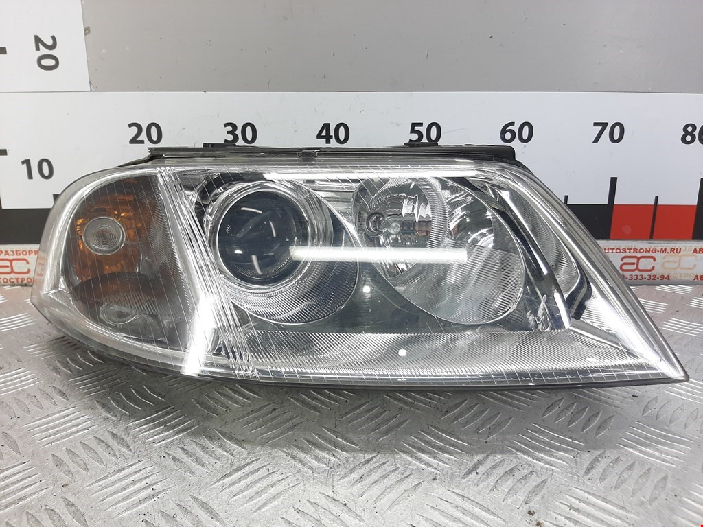 

Фара передняя правая Volkswagen Passat 5 GP, Passat 5 GP