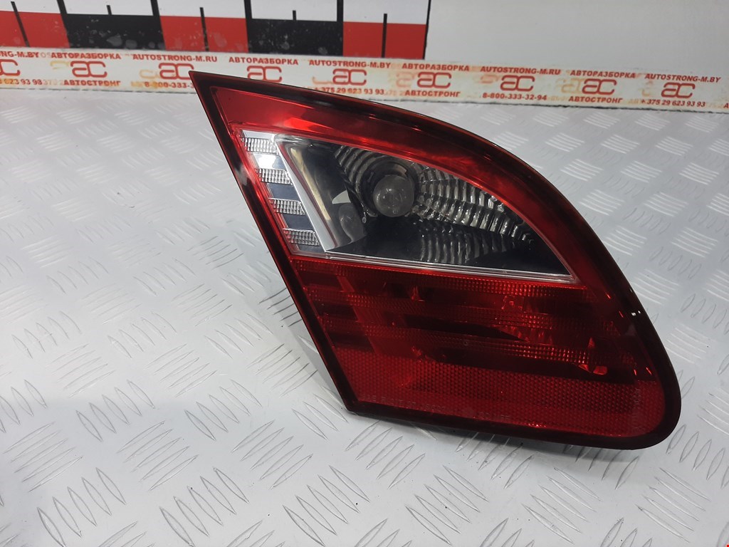 

Фонарь крышки багажника левый Chrysler Sebring (JS), Sebring (JS)