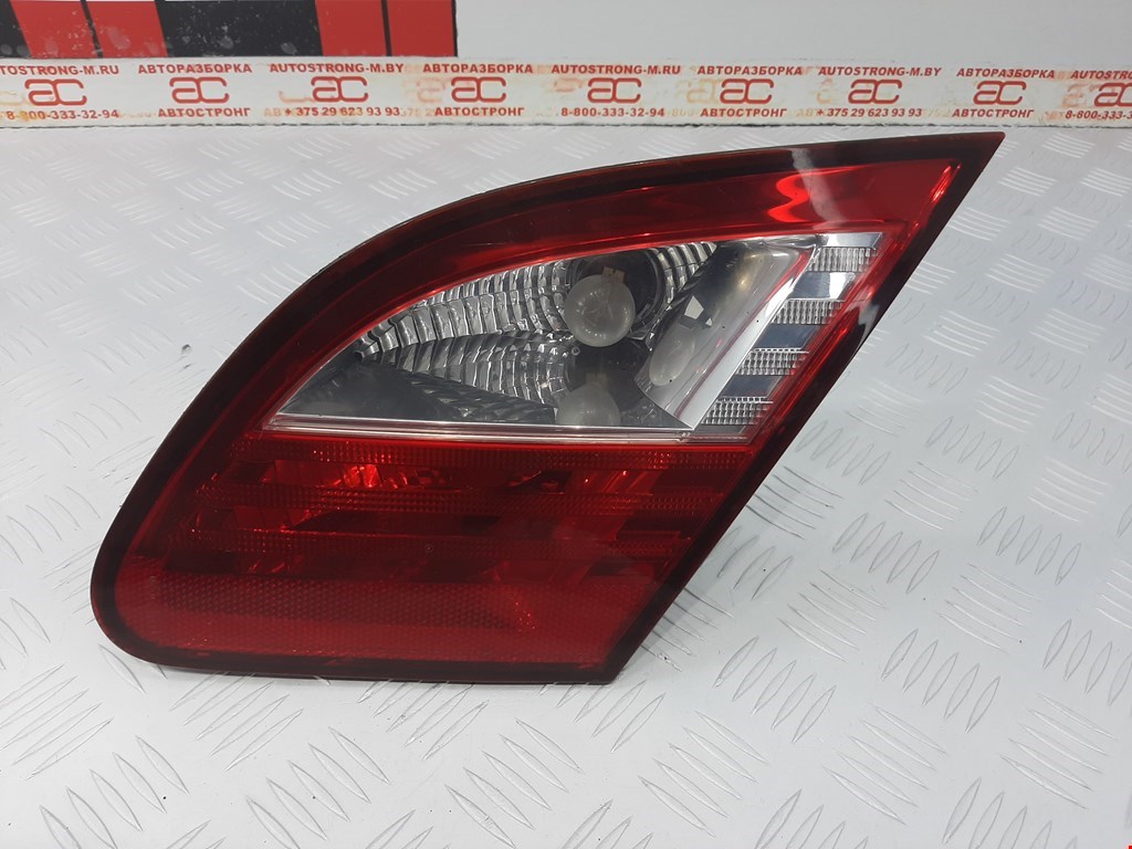 

Фонарь крышки багажника правый Chrysler Sebring (JS), Sebring (JS)