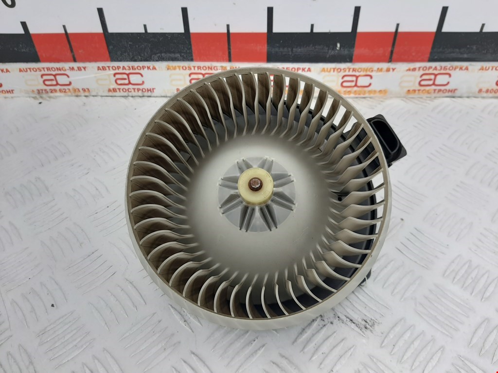 

Моторчик (двигатель) печки Chrysler Sebring (JS), Sebring (JS)