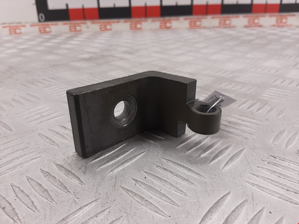 

Петля двери передней правой BMW X3 (F25), X3 (F25)
