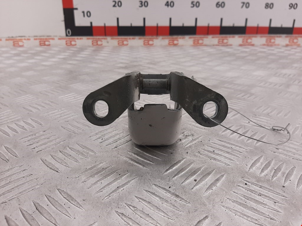 

Петля двери передней левой Ford Escape (1N2), Escape (1N2)