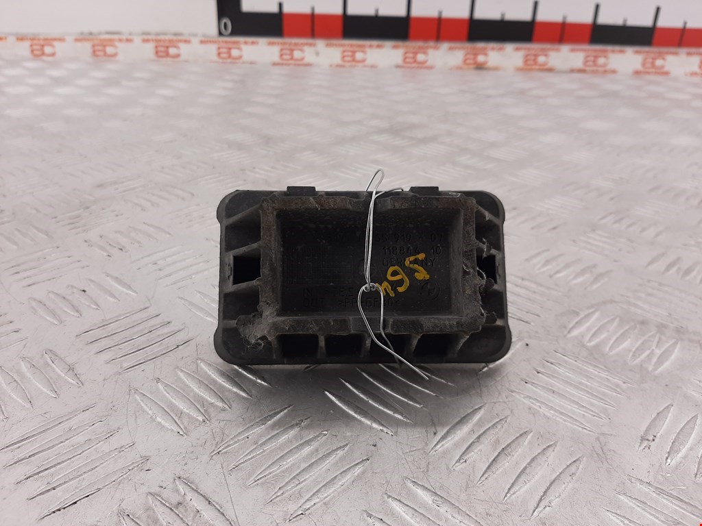 

Поддомкратник BMW X3 (F25), X3 (F25)