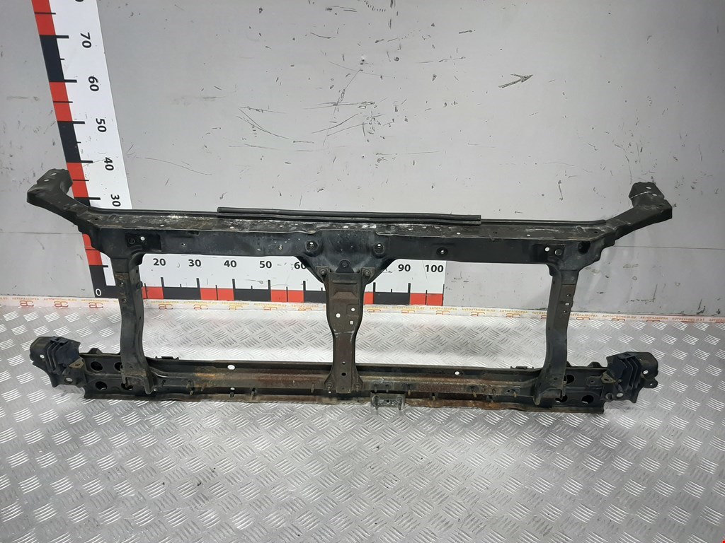 

Панель передняя (телевизор) Nissan Pathfinder (R51), Pathfinder (R51)