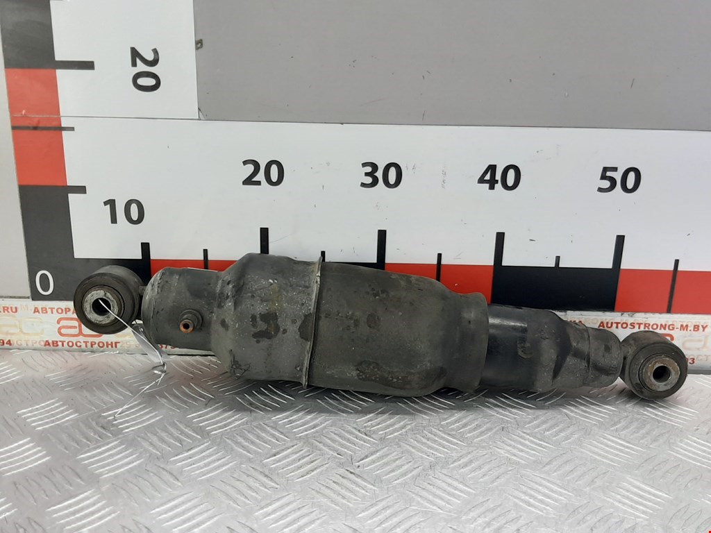 

Стойка амортизатора заднего правого Nissan Armada (TA60), Armada (TA60)