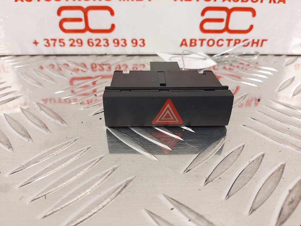 

Кнопка аварийки Audi A6 C6, A6 C6