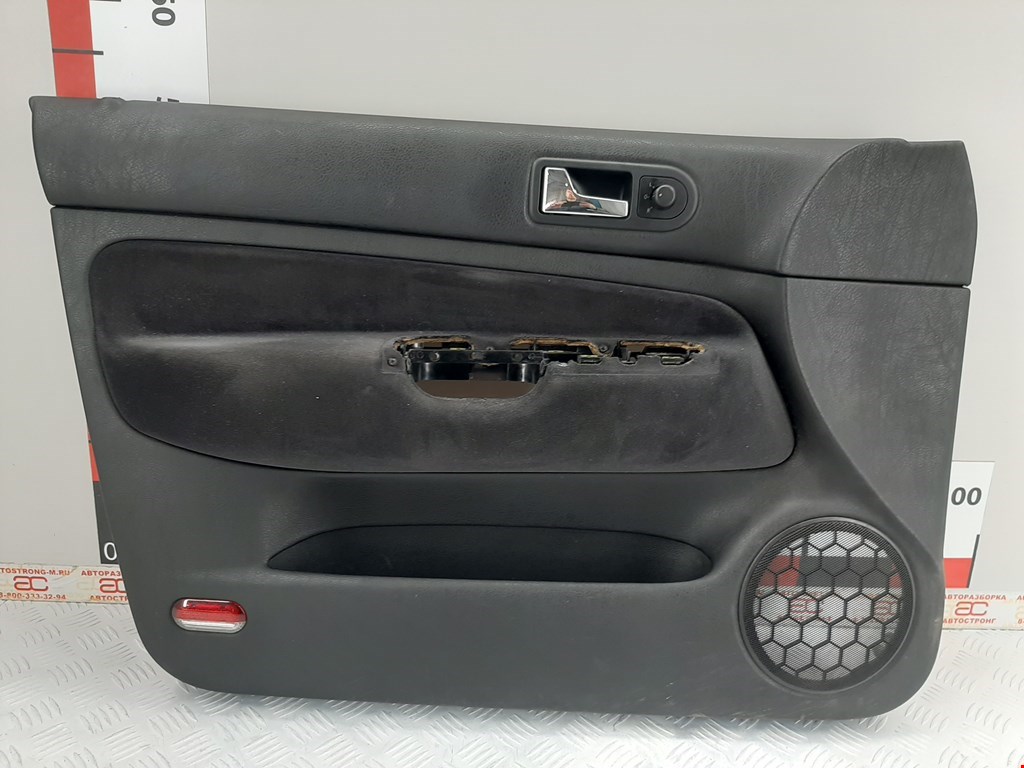 

Обшивка (карта) двери передней левой Volkswagen Golf 4, Golf 4