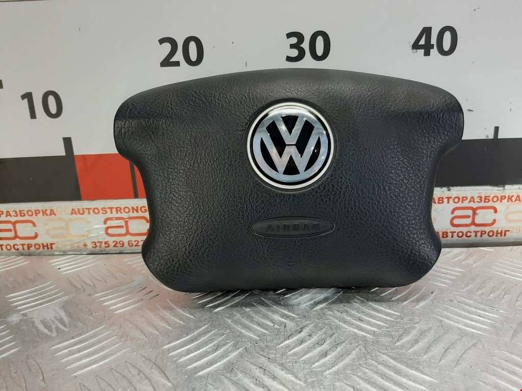 

Подушка безопасности в рулевое колесо Volkswagen Golf 4, Golf 4