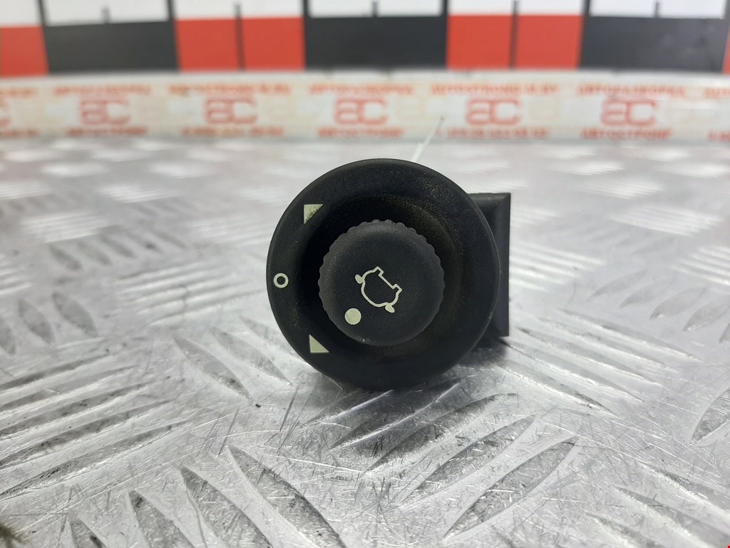 

Кнопка (джойстик) зеркал Ford Mondeo 1, Mondeo 1