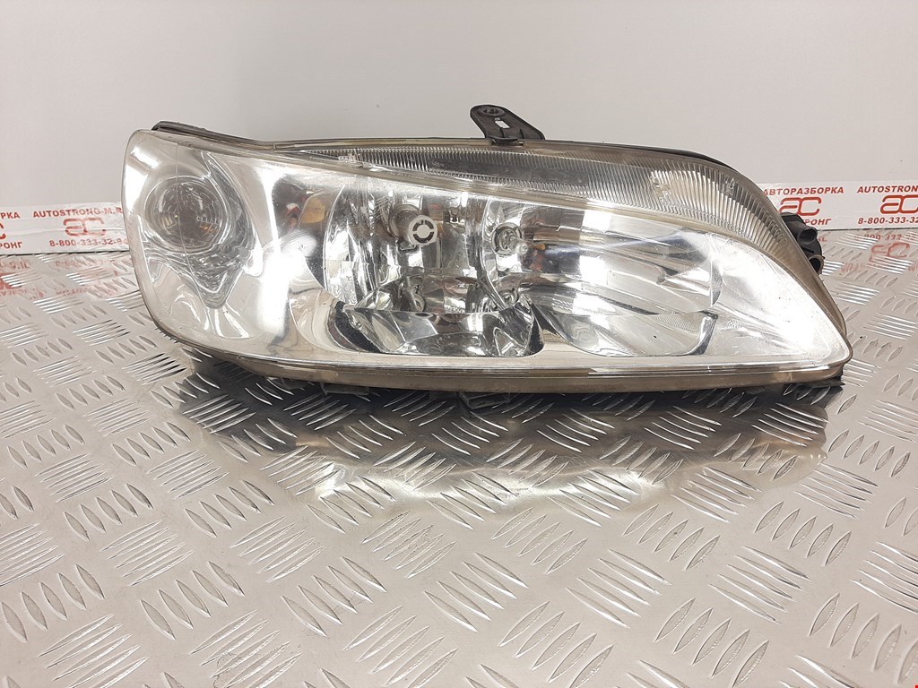 

Фара передняя правая Peugeot 306, 306