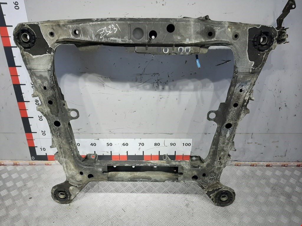 

Балка передняя (подрамник) Volvo 850, 850