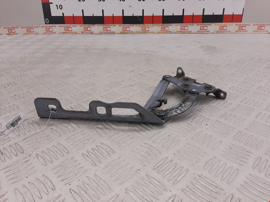 

Петля капота левая Opel Corsa D, Corsa D