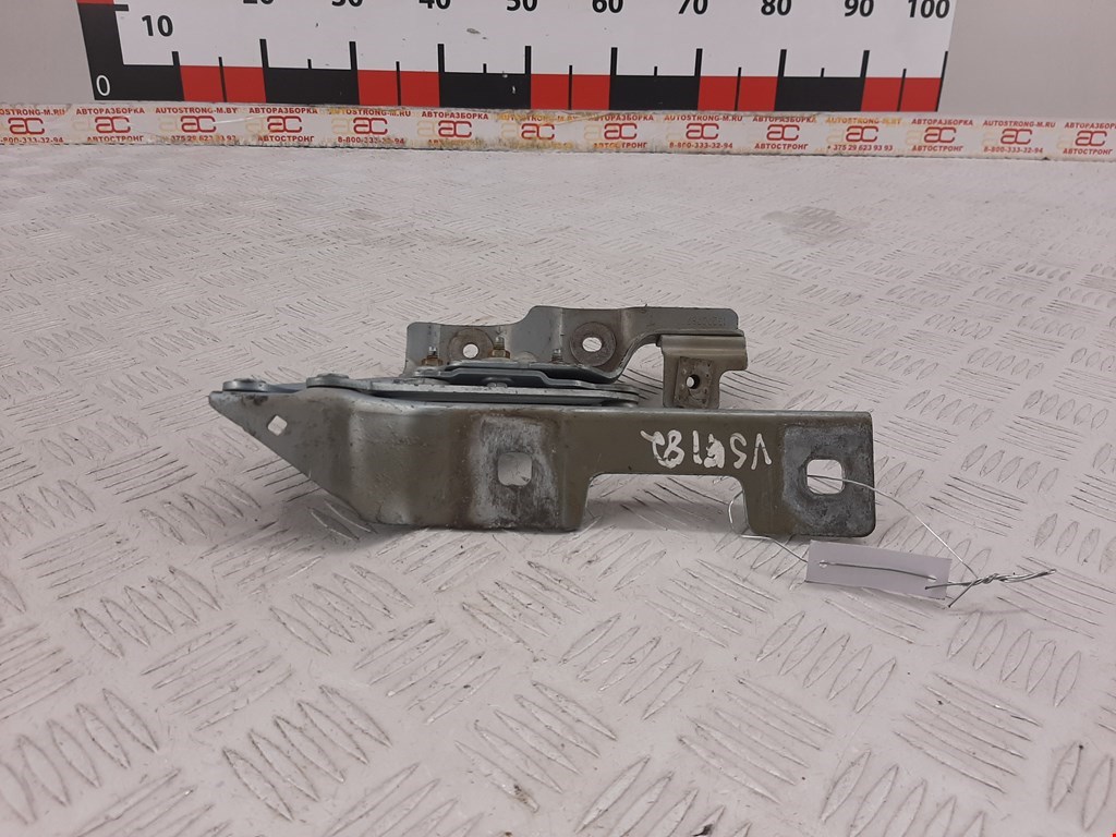 

Петля капота левая Opel Astra J, Astra J