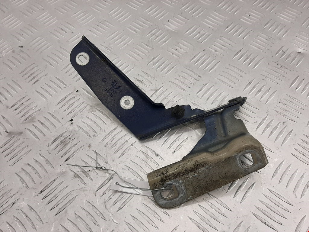 

Петля капота правая Citroen C4, C4
