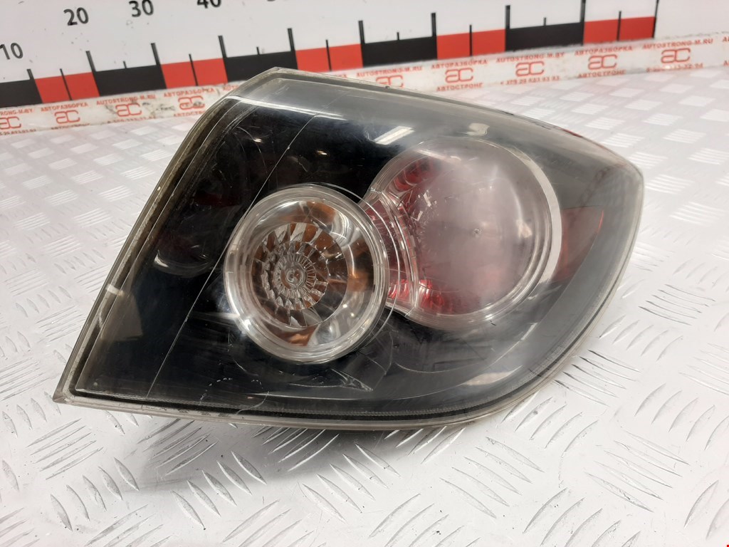 

Фонарь задний правый Mazda 3 BK, 3 BK