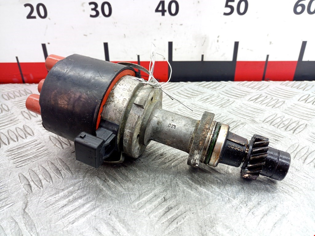 

Распределитель зажигания (трамблёр) Volkswagen Golf 3, Golf 3