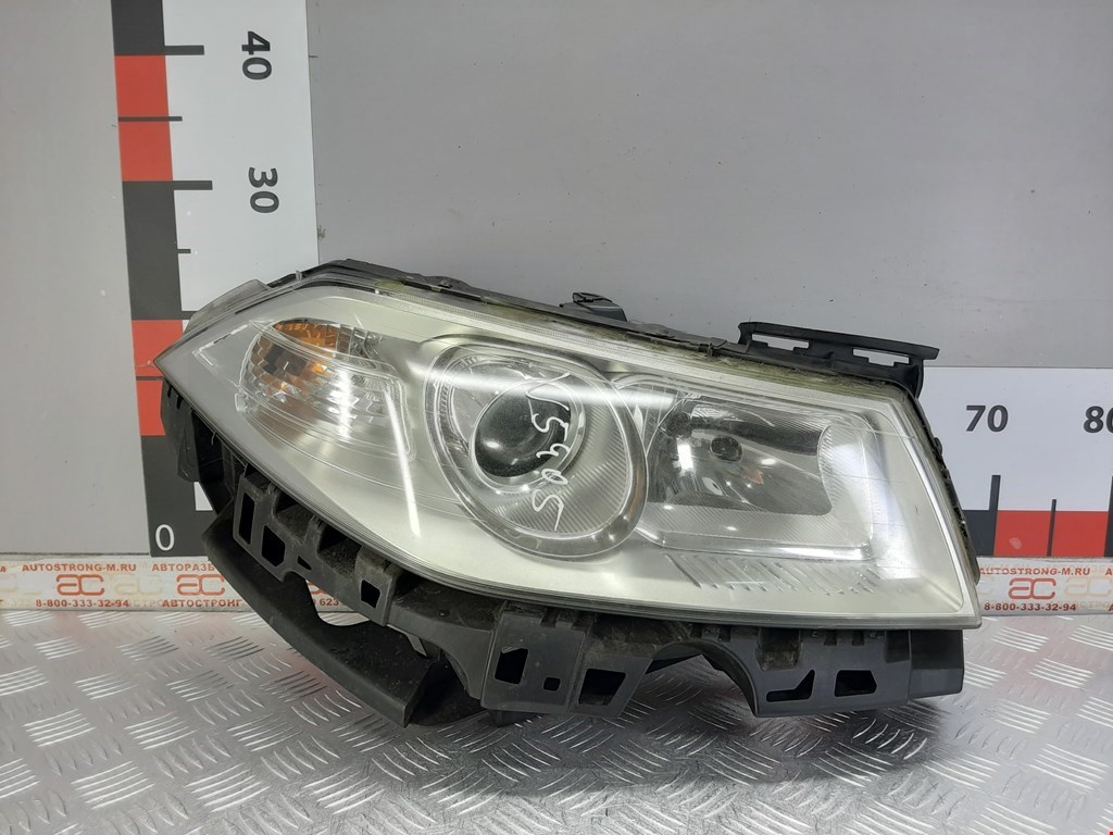 

Фара передняя правая Renault Megane 2, Megane 2