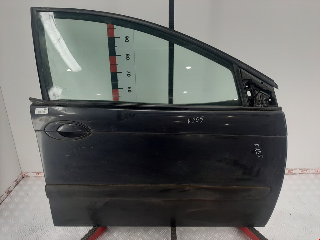

Дверь передняя правая Citroen C5 1, C5 1