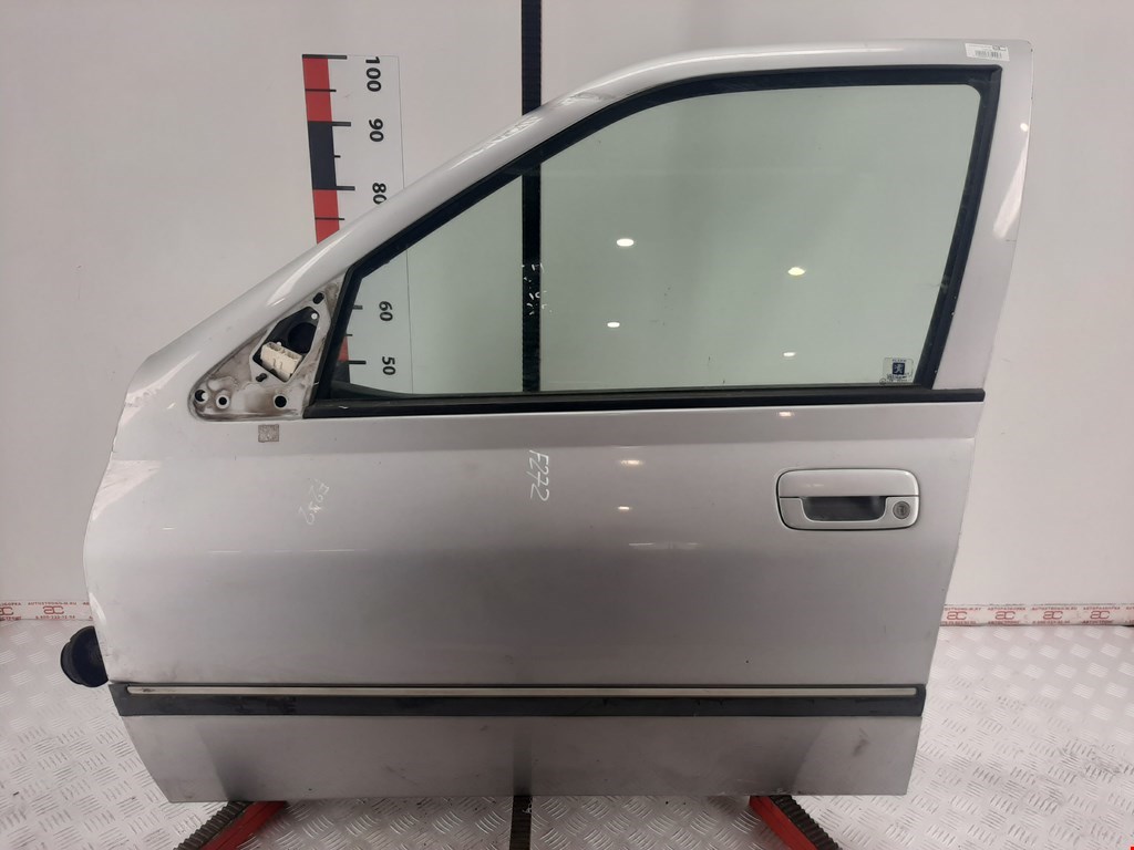 

Дверь передняя левая Peugeot 406, 406