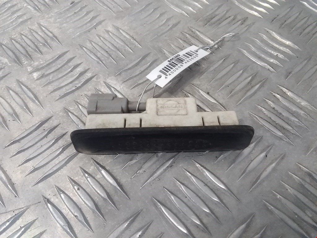 

Кнопка открывания багажника Nissan Primera P12, Primera P12