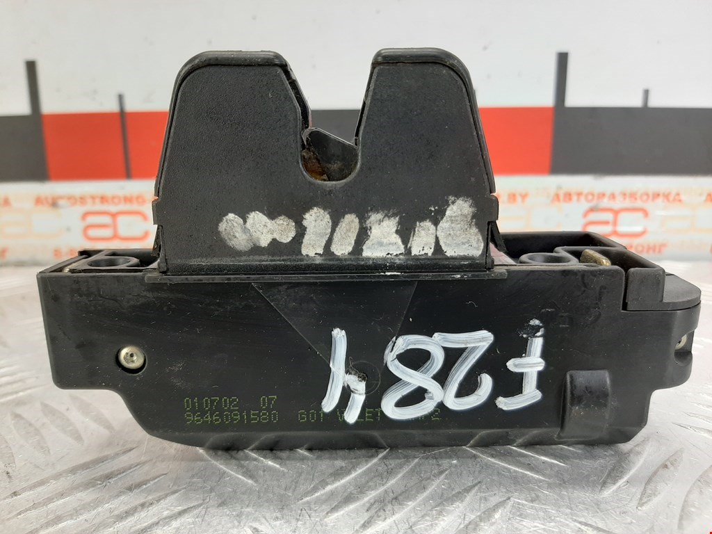 

Замок крышки (двери) багажника Citroen C5 1, C5 1