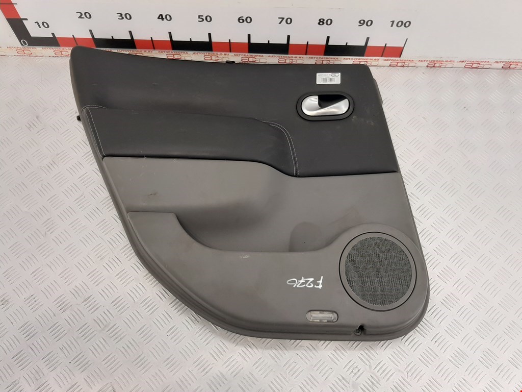 

Обшивка (карта) двери задней левой Renault Scenic 2, Scenic 2