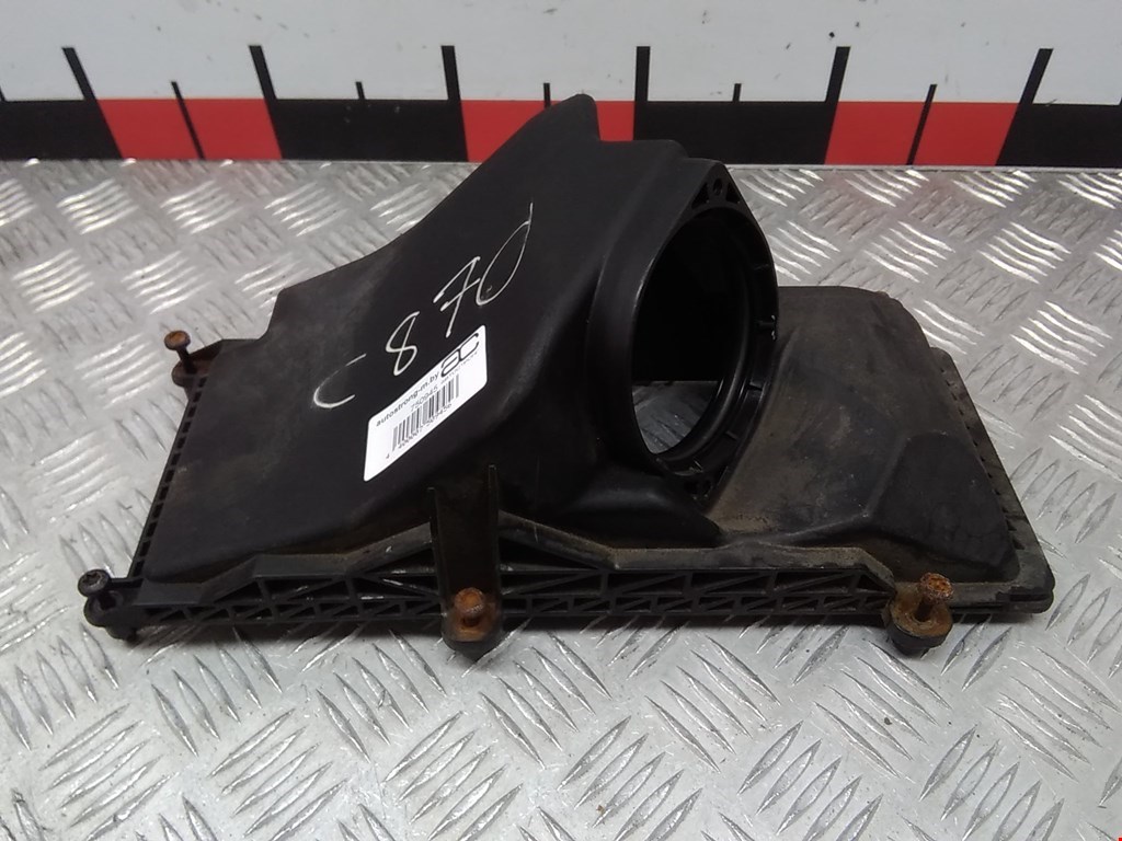 

Корпус воздушного фильтра Audi A4 B8, A4 B8