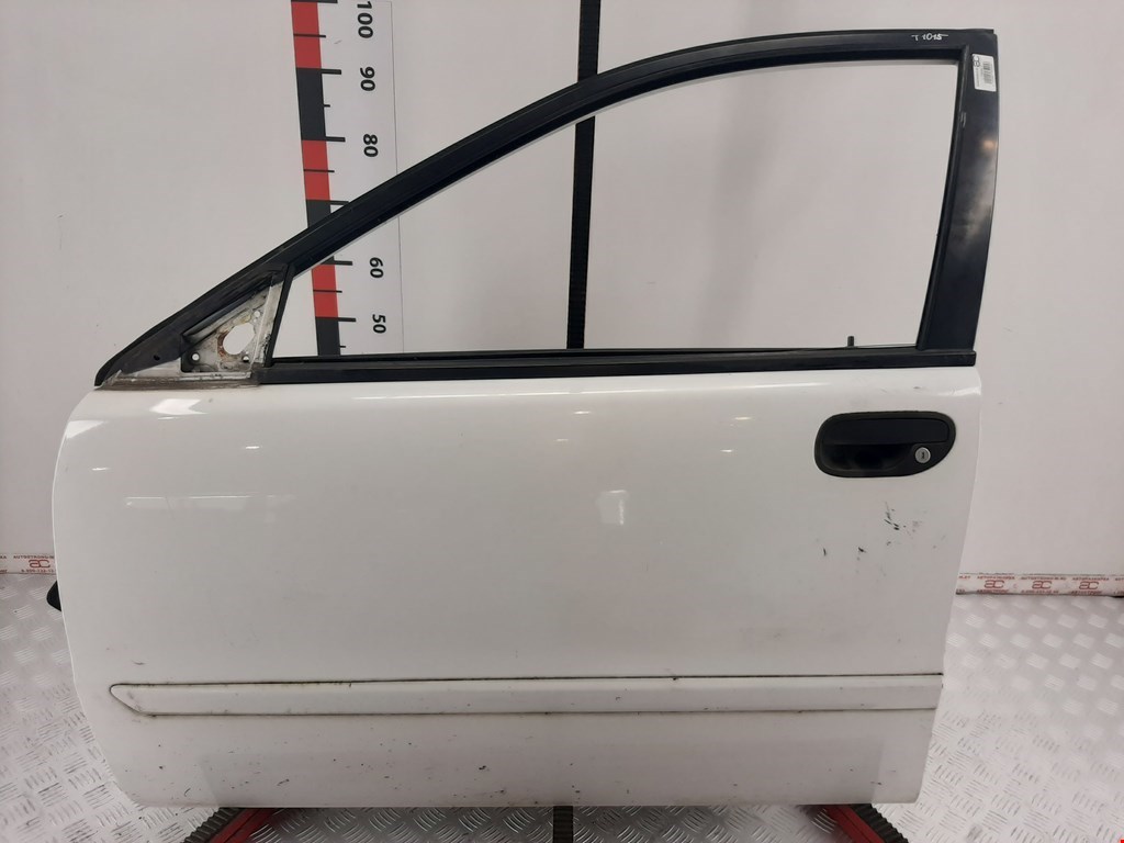 

Дверь передняя левая Volvo S40 V40 1, S40 V40 1