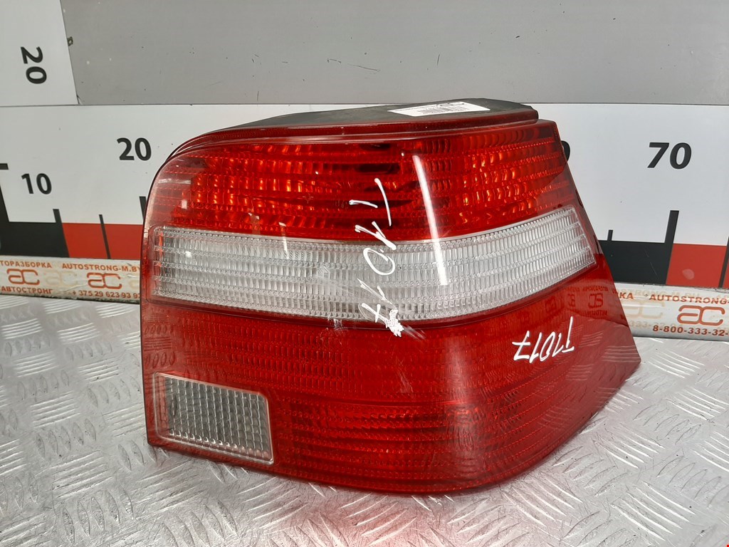

Фонарь задний правый Volkswagen Golf 4, Golf 4