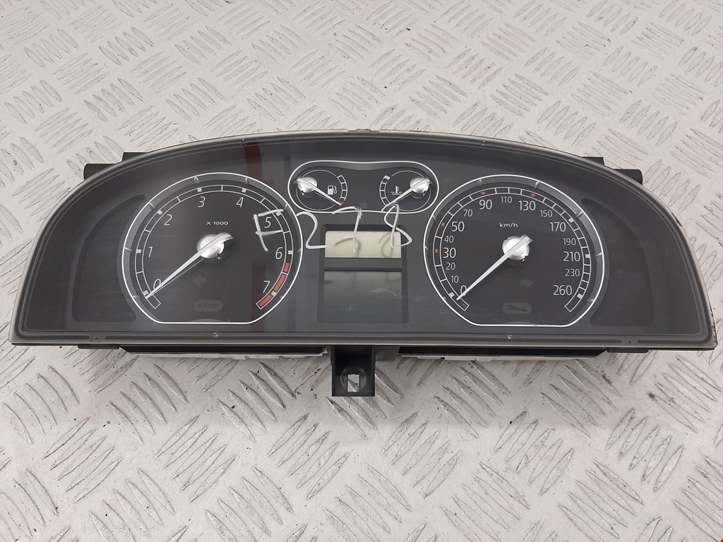 

Панель приборная (щиток приборов) Renault Laguna 2, Laguna 2