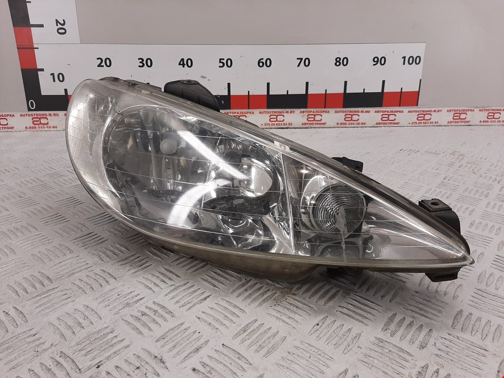 

Фара передняя правая Peugeot 206, 206