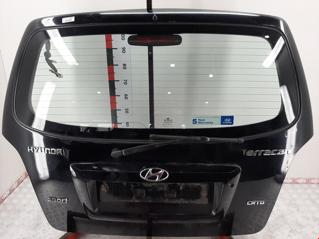 

Крышка (дверь) багажника Hyundai Terracan, Terracan