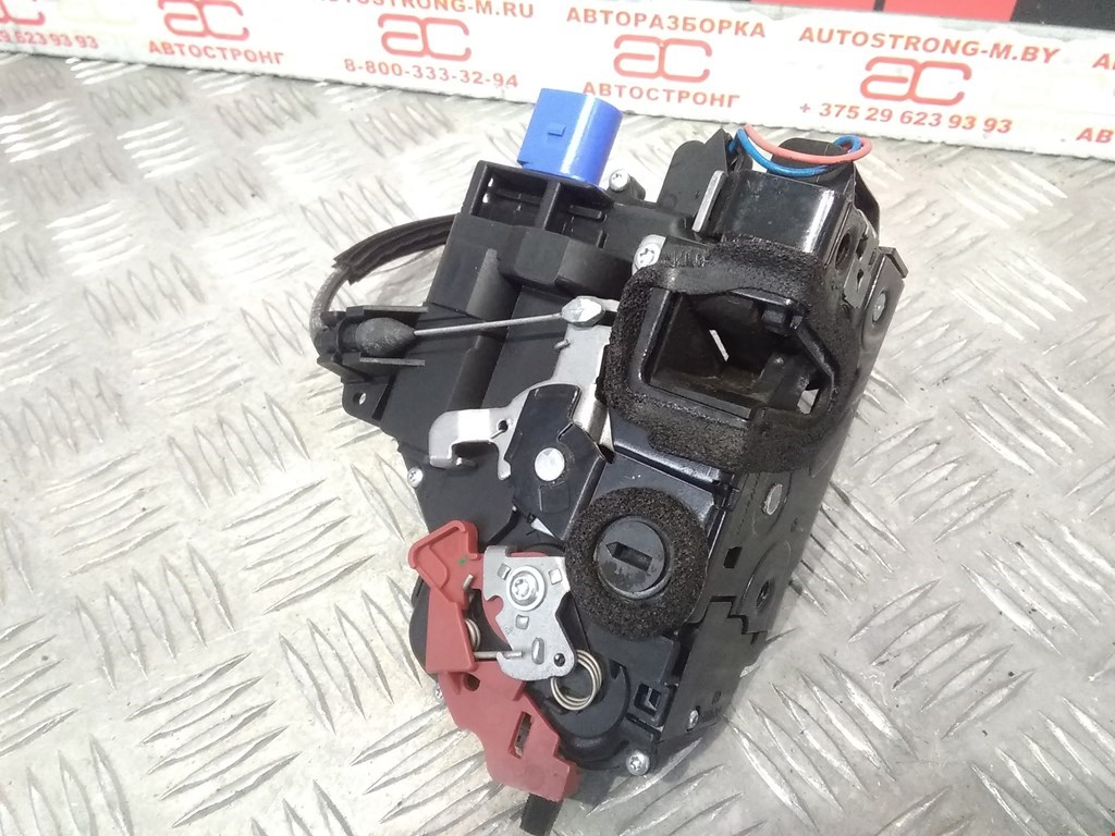 

Замок двери задней левой Skoda Fabia 5J, Fabia 5J