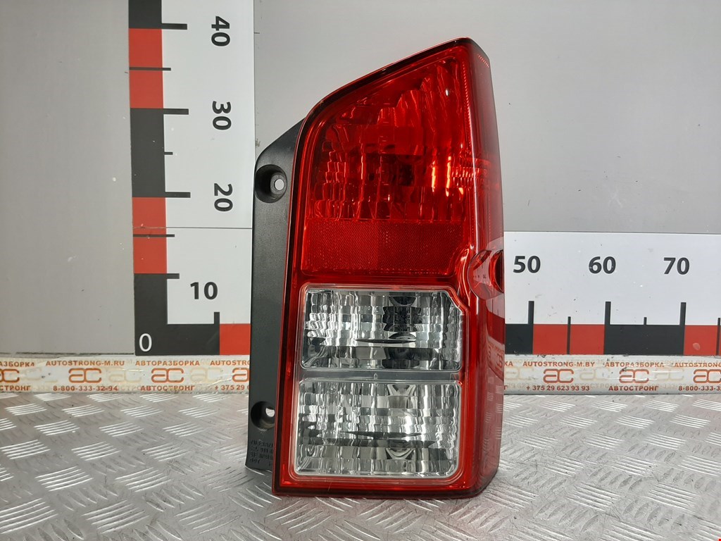 

Фонарь задний правый Nissan Pathfinder (R51), Pathfinder (R51)