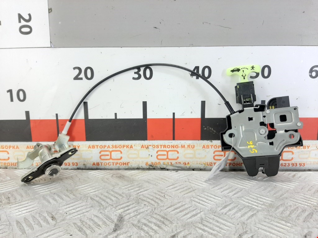 

Замок крышки (двери) багажника Toyota Camry (XV50), Camry (XV50)