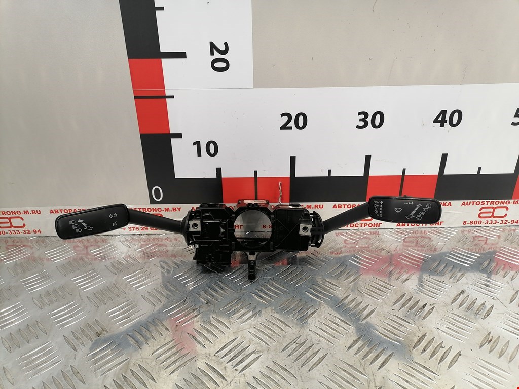 

Переключатель поворотов и дворников (стрекоза) Seat Toledo 4, Toledo 4